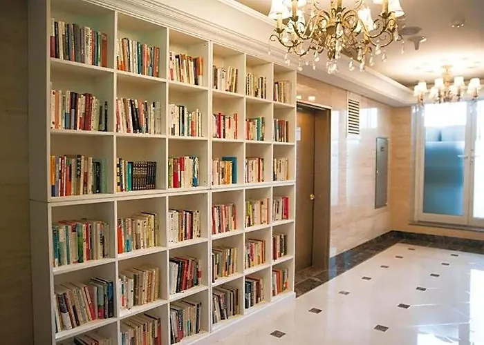 Yeoksam Artnouveau Hotel&residence Hotel