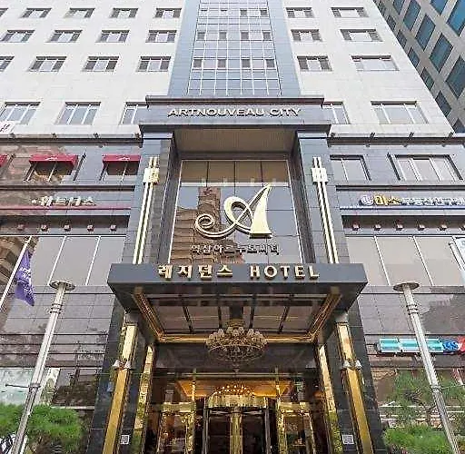 Yeoksam Artnouveau Hotel&residence